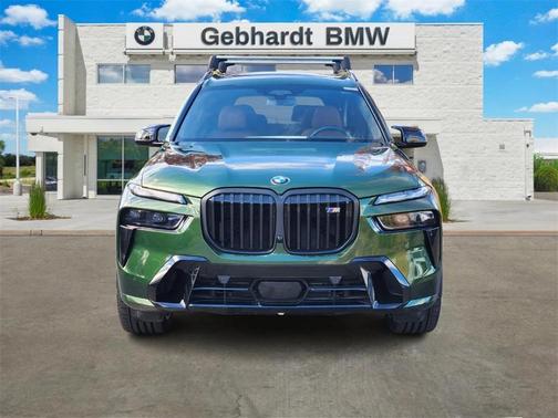 2025 BMW X7 M60i