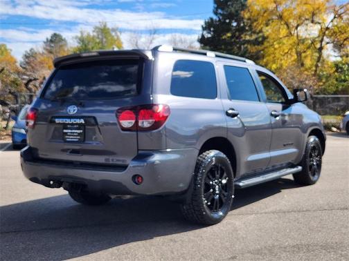 2018 Toyota Sequoia SR5
