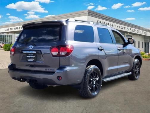 2018 Toyota Sequoia SR5