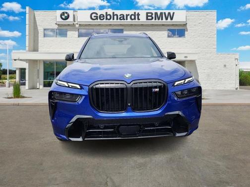 2025 BMW X7 M60i