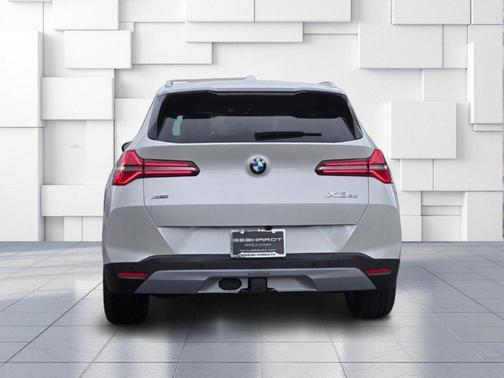 Mineral White Metallic 2026 BMW X3 30 xDrive