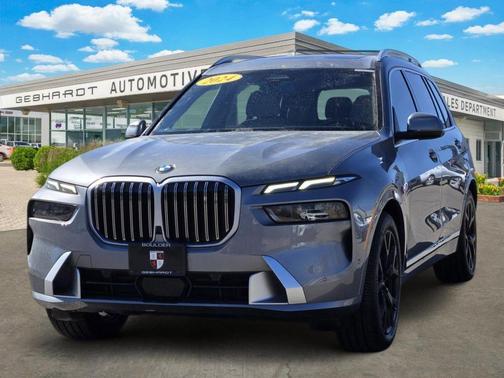 2024 BMW X7 xDrive40i
