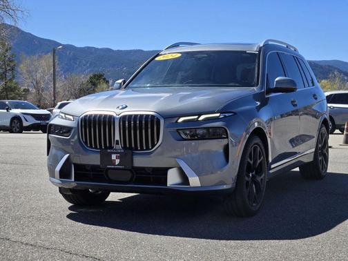 2024 BMW X7 xDrive40i