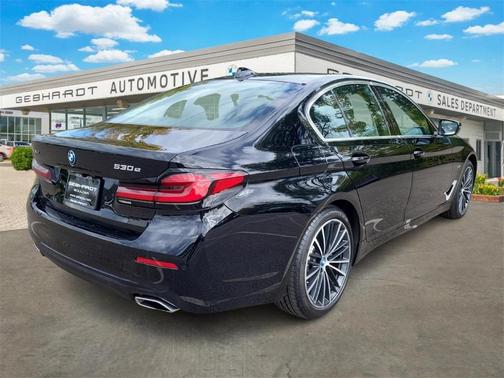 2022 BMW 530e 530e xDrive