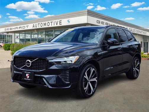 2022 Volvo XC60 Recharge Plug-In Hybrid T8 R-Design