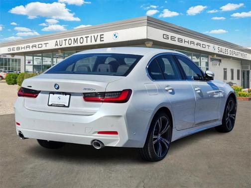 2024 BMW 330 i xDrive