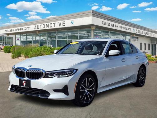 2022 BMW 330 i xDrive