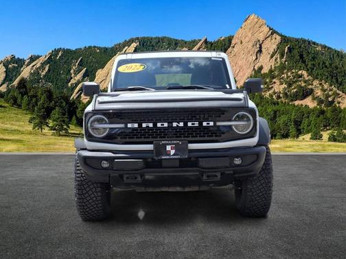 Oxford White 2022 Ford Bronco Wildtrak