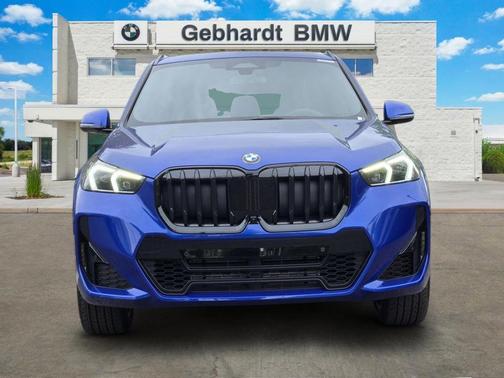 Portimao Blue Metallic 2026 BMW X1 xDrive28i