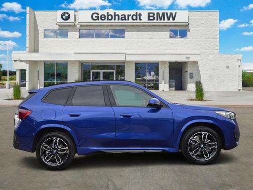 Portimao Blue Metallic 2026 BMW X1 xDrive28i