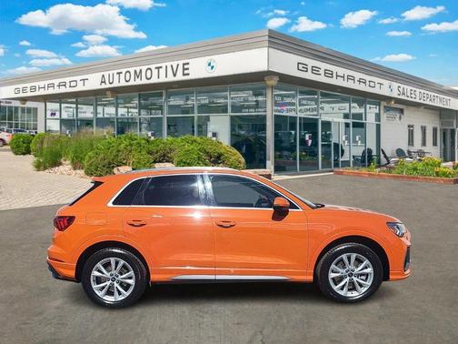 2024 Audi Q3 45 S line Premium