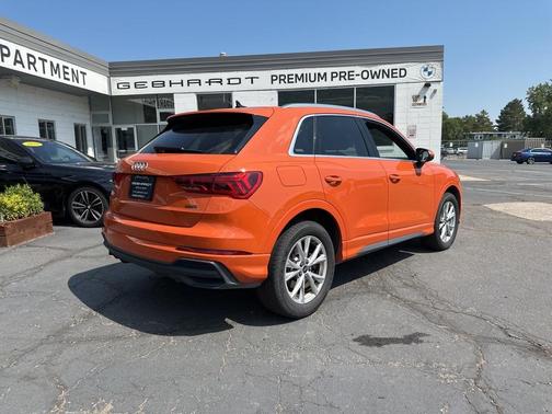 2024 Audi Q3 45 S line Premium