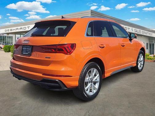 2024 Audi Q3 45 S line Premium