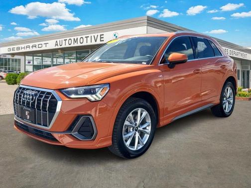 2024 Audi Q3 45 S line Premium