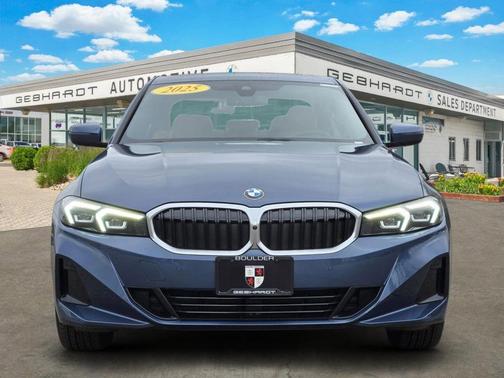 2025 BMW 330 i xDrive