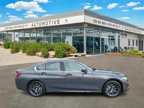 2025 BMW 330 i xDrive