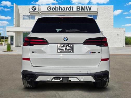 2026 BMW X5 M60i