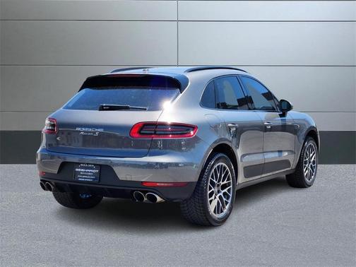 2015 Porsche Macan S