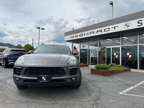 2015 Porsche Macan S