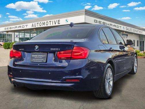 2018 BMW 320 i xDrive