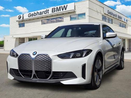 Mineral White Metallic 2026 BMW i4 Gran Coupe xDrive40