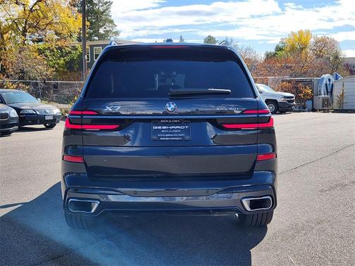 2023 BMW X7 xDrive40i