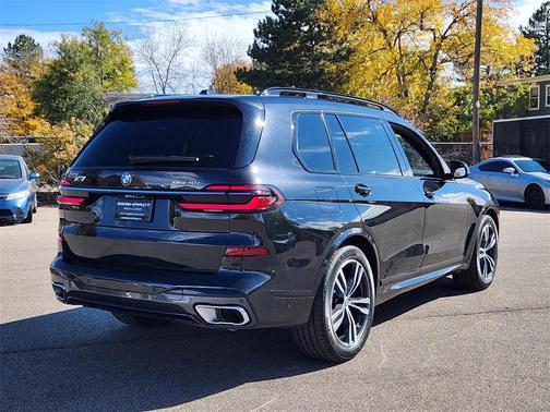2023 BMW X7 xDrive40i