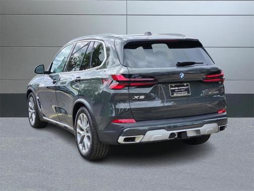 2026 BMW X5 PHEV xDrive50e