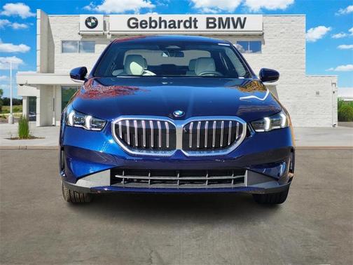 2026 BMW 530 i xDrive