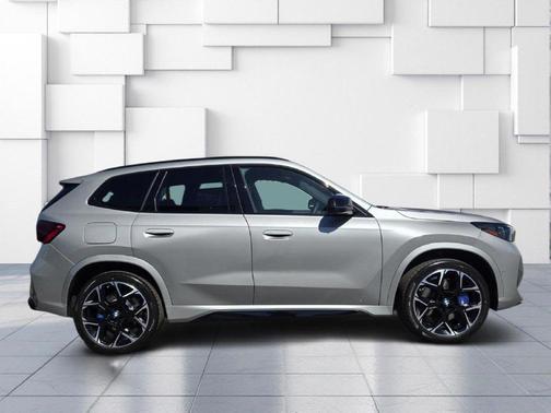 Space Silver 2027 BMW X1 M35I