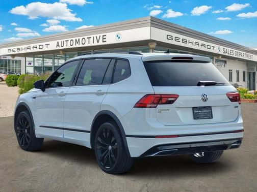 2021 Volkswagen Tiguan 2.0T SE R-Line Black