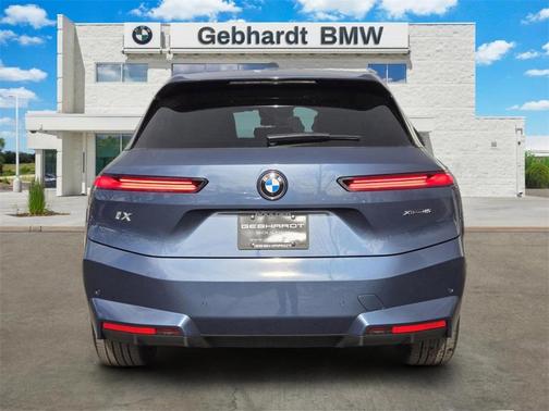 2026 BMW iX xDrive45
