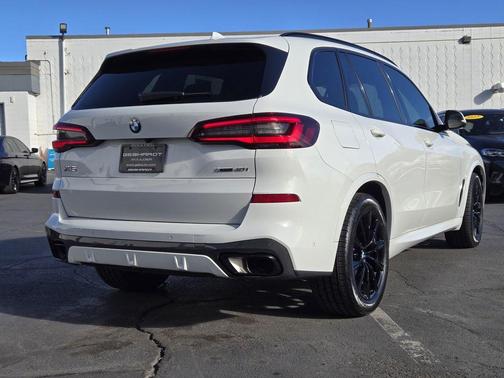 2023 BMW X5 xDrive40i