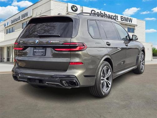 2026 BMW X7 M60i