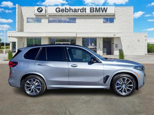 2026 BMW X5 M60i