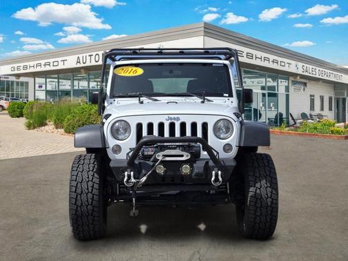 Bright White Clearcoat 2016 Jeep Wrangler Unlimited Sport