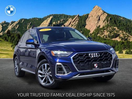 Navarra Blue Metallic 2022 Audi Q5 45 S line quattro Premium