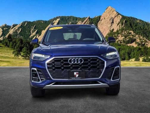 Navarra Blue Metallic 2022 Audi Q5 45 S line quattro Premium