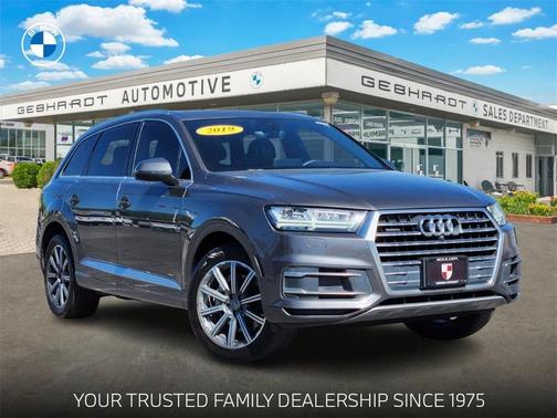 2019 Audi Q7 45 Premium Plus