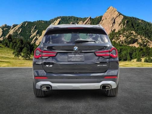 Black Sapphire Metallic 2023 BMW X3 xDrive30i