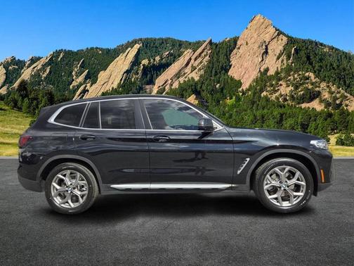 Black Sapphire Metallic 2023 BMW X3 xDrive30i