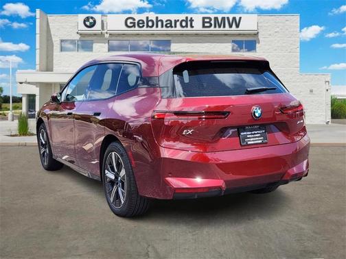2026 BMW iX xDrive45