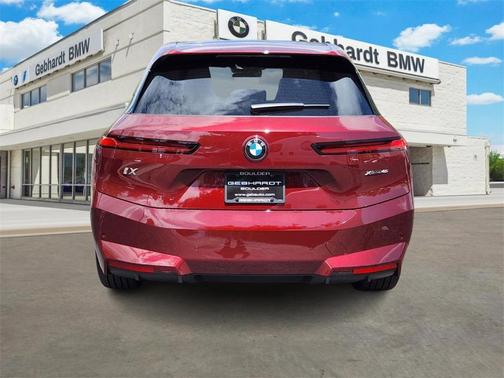 2026 BMW iX xDrive45