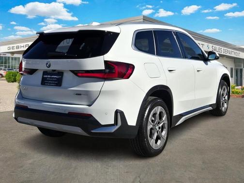 2025 BMW X1 xDrive28i
