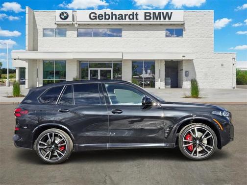 2026 BMW X5 M60i