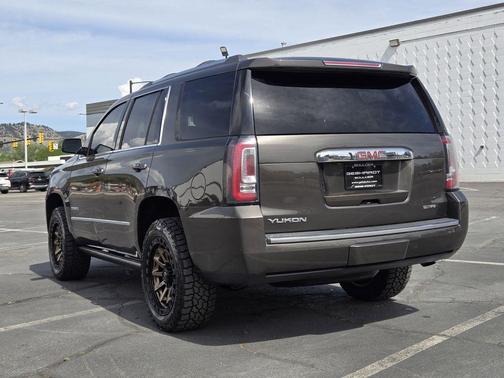 Smokey Quartz Metallic 2020 GMC Yukon Denali