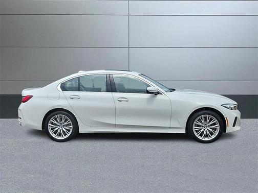 2024 BMW 330 i xDrive