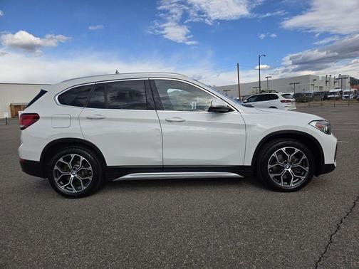 Alpine White 2020 BMW X1 xDrive28i