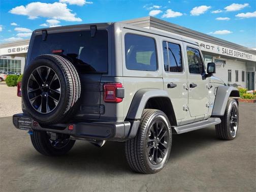 2022 Jeep Wrangler Unlimited 4xe Sahara