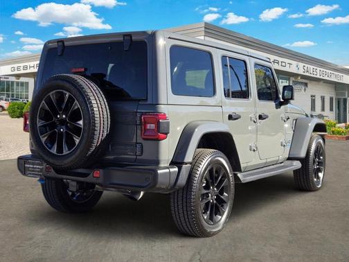 2022 Jeep Wrangler Unlimited 4xe Sahara